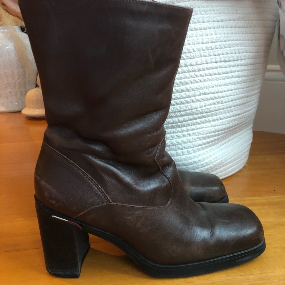 Vintage Tommy Hilfiger square toe boots Y2K 8.5